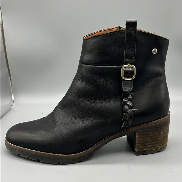 PIKOLINOS Llanes Leather Ankle Boots - Picture 9 of 11